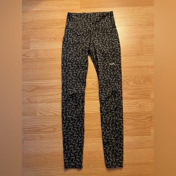 RVCA printed leggings size XS - Picture 2 of 4